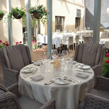 Antonius Boutique 4*