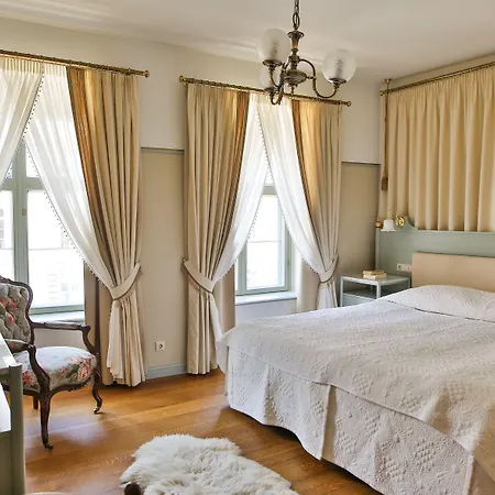Hotell Antonius Boutique 4*