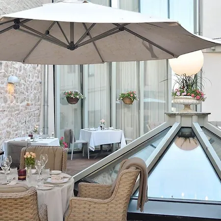 Отель Antonius Boutique 4*