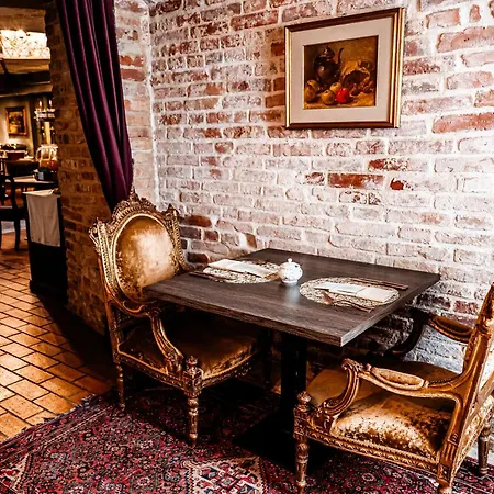 Hotel Antonius Boutique 4*