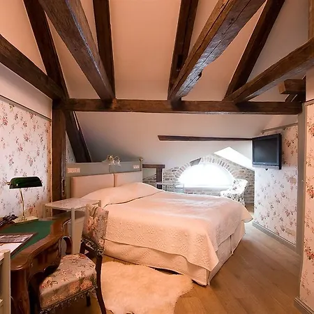 Antonius Boutique Hotel 4*